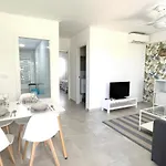 Holiday Beach Apartment
