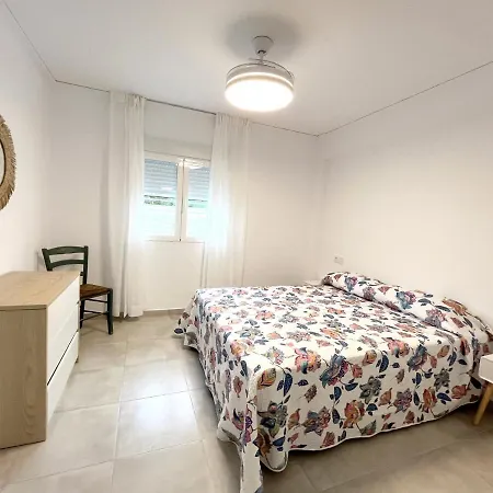 Apartamento Holiday Beach Apartment Dénia