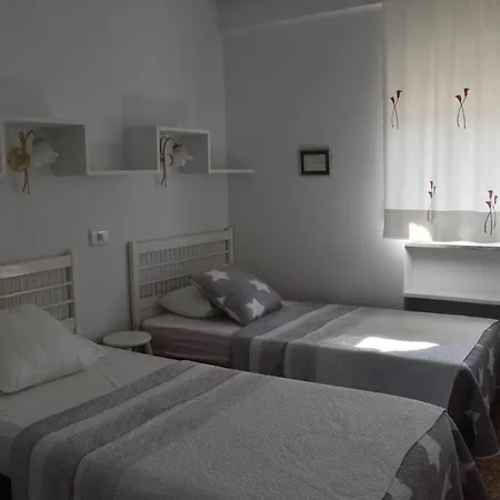 Apartment Holiday Beach Apartment